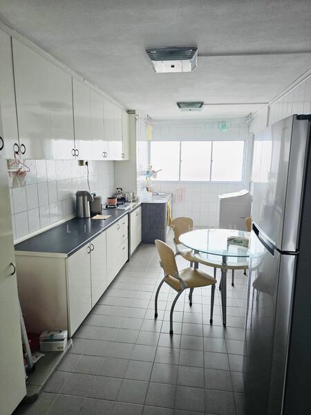 For Rent - 247 Hougang Avenue 3