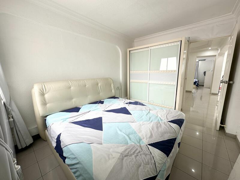 For Rent - 247 Hougang Avenue 3