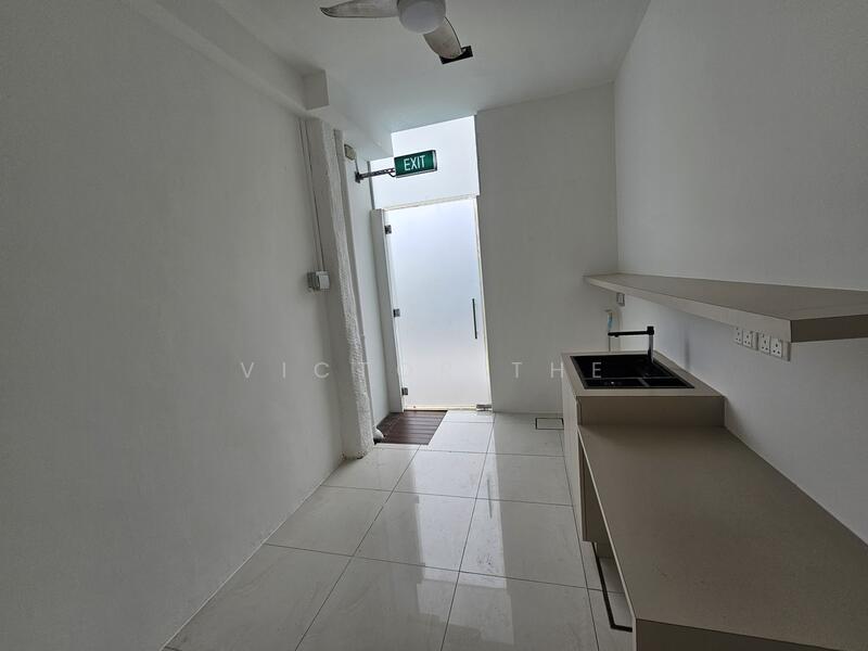246 Upper Thomson Road, , 1,700 sqft, Shop / Shophouse For Rent, by Victor The, 25481895 - CommercialGuru.com.sg