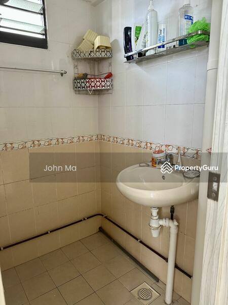 For Rent - 2 Hougang Avenue 3