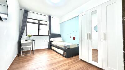 For Rent - 491 Admiralty Link