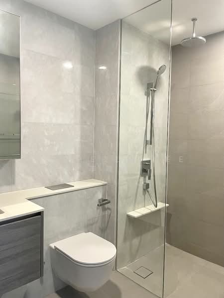 Royalgreen, 2A Anamalai Avenue, 2 Bedrooms, 721 sqft, Condominium For Rent, by Michelle Lee 李淑娴, 25482833 - PropertyGuru.com.sg