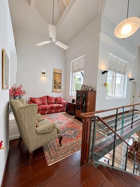 BEAUTIFULLY PRESERVED CAIRNHILL CONSERVATION HOME, Cairnhill, Emerald Hill, Saunders, Orchard / River Valley, 4 Bedrooms, 4,000 sqft, Terraced House For Sale, by Deon Tan, 25483187 - Living Room - PropertyGuru.com.sg