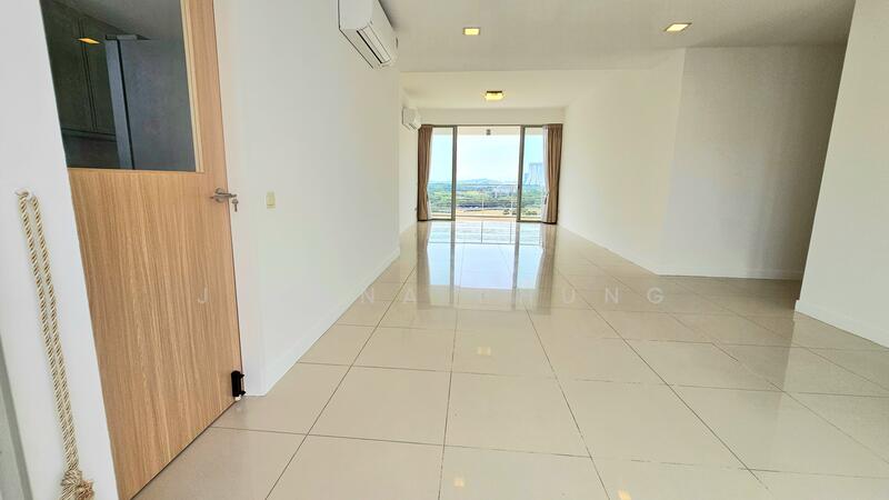 For Rent - Riveredge