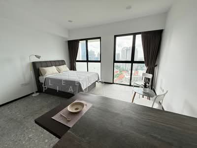 For Rent - One Pearl Bank