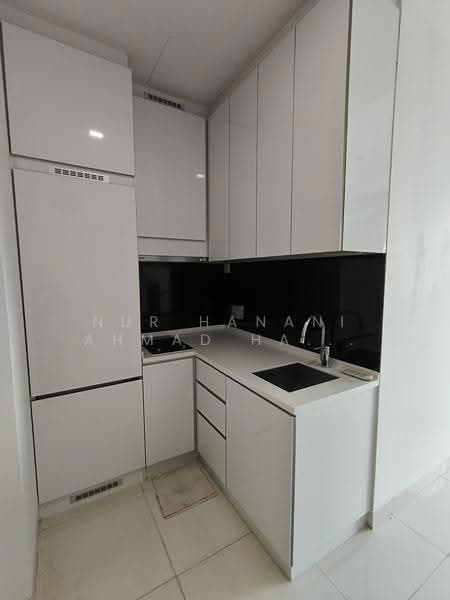 Millage, 55 Changi Road, Eunos / Geylang / Paya Lebar, 2 Bedrooms, 947 sqft, Condominium For Rent, by Nur Hanani Ahmad Hahnemann, 25483902 - kitchen - PropertyGuru.com.sg