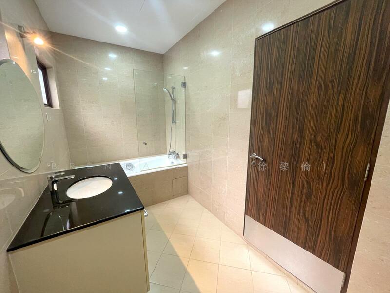 GREENLEAF PLACE, 2-Storey Detached House for Rent