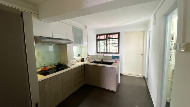 13 Holland Drive, 13 Holland Drive, 3 Bedrooms, 700 sqft, HDB Flat For Rent, by Shawn Lew, 25484002 - PropertyGuru.com.sg