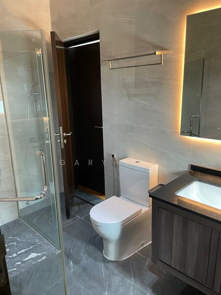 185 Meyer Road Near NEW Reno Semi D Nice Field 8 rooms Mansion, Meyer Road, 6 Bedrooms, 4,000 sqft, Semi-Detached House For Rent, by Gary Lee, 25484311 - PropertyGuru.com.sg