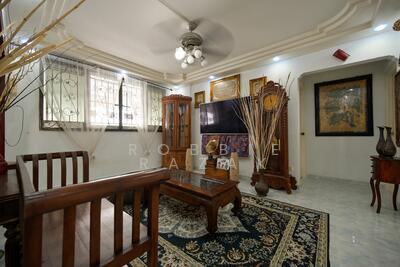 For Sale - 824 Jurong West Street 81