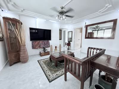 For Sale - 824 Jurong West Street 81