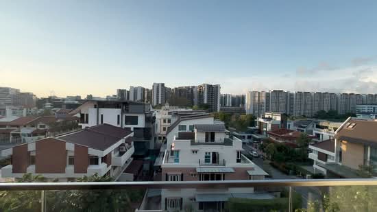 The Gazania, 17 How Sun Drive, 3 Bedrooms, 850 sqft, Condominium For Sale, by Roland Tai, 25485654 - PropertyGuru.com.sg
