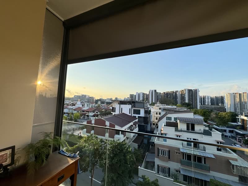 The Gazania, 17 How Sun Drive, 3 Bedrooms, 850 sqft, Condominium For Sale, by Roland Tai, 25485654 - PropertyGuru.com.sg