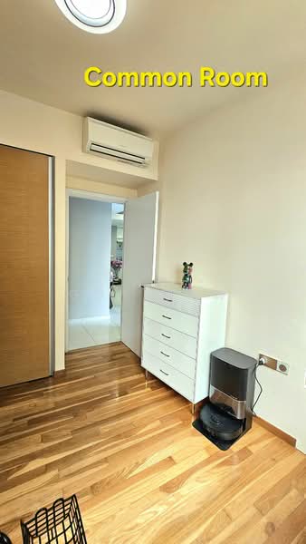 One Shenton, 1 Shenton Way, 2 Bedrooms, 1,141 sqft, Condominium For Rent, by Rennie Goh 吴蕊玲, 25485783 - PropertyGuru.com.sg