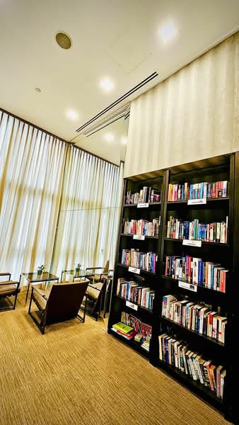 One Shenton, 1 Shenton Way, 2 Bedrooms, 1,141 sqft, Condominium For Rent, by Rennie Goh 吴蕊玲, 25485783 - PropertyGuru.com.sg