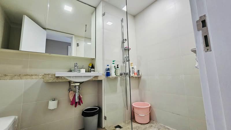One Shenton, 1 Shenton Way, 2 Bedrooms, 1,141 sqft, Condominium For Rent, by Rennie Goh 吴蕊玲, 25485783 - PropertyGuru.com.sg