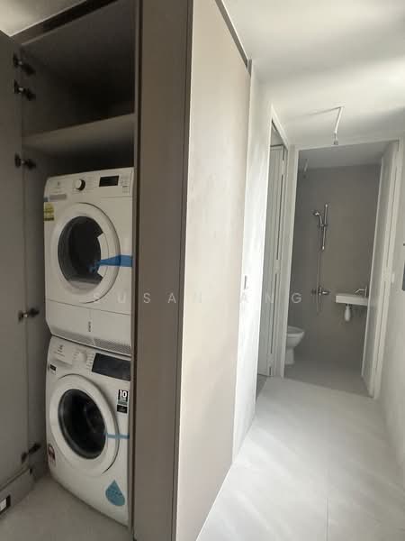 Penrose, 28 Sims Drive, 4 Bedrooms, 1,399 sqft, Condominium For Rent, by Susan Ang, 25485963 - PropertyGuru.com.sg