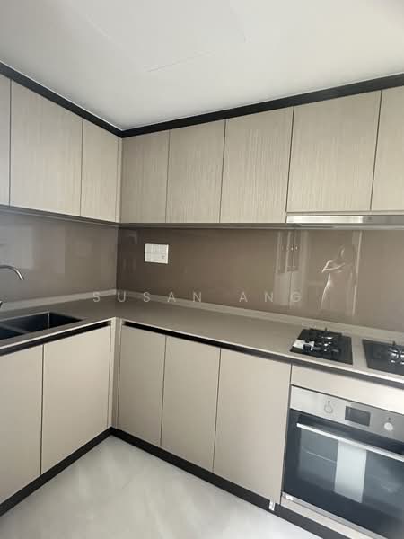 Penrose, 28 Sims Drive, 4 Bedrooms, 1,399 sqft, Condominium For Rent, by Susan Ang, 25485963 - PropertyGuru.com.sg