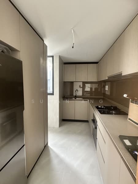 Penrose, 28 Sims Drive, 4 Bedrooms, 1,399 sqft, Condominium For Rent, by Susan Ang, 25485963 - PropertyGuru.com.sg