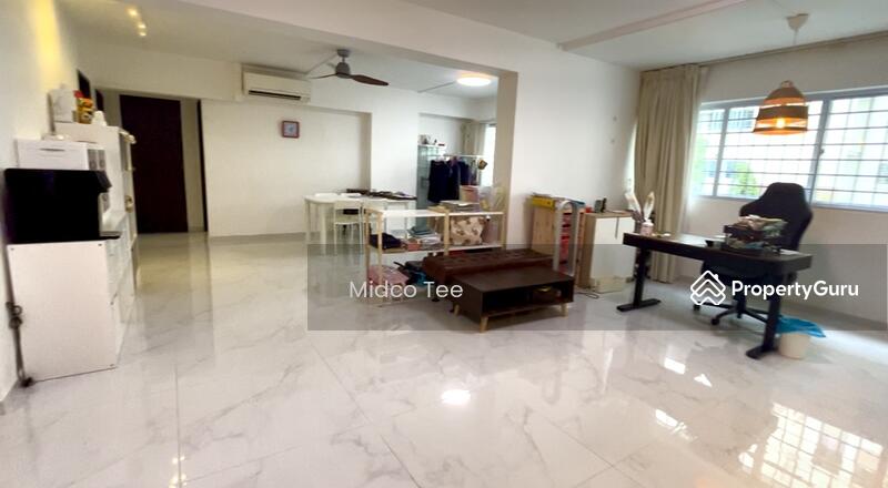 For Sale - 422 Serangoon Central