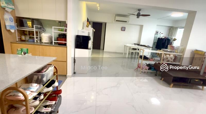 For Sale - 422 Serangoon Central