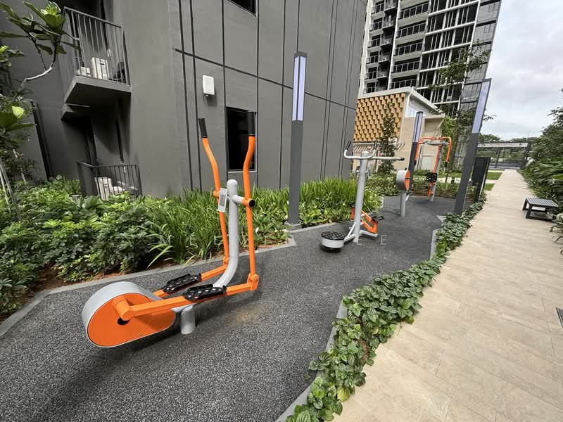 Penrose, 20 Sims Drive, 1 Bedroom, 484 sqft, Condominium For Rent, by Melvin Lee, 25486431 - PropertyGuru.com.sg