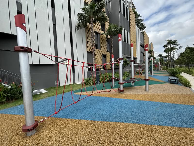 Penrose, 20 Sims Drive, 1 Bedroom, 484 sqft, Condominium For Rent, by Melvin Lee, 25486431 - PropertyGuru.com.sg