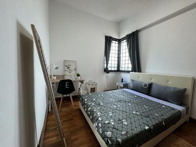 For Rent - Simsville