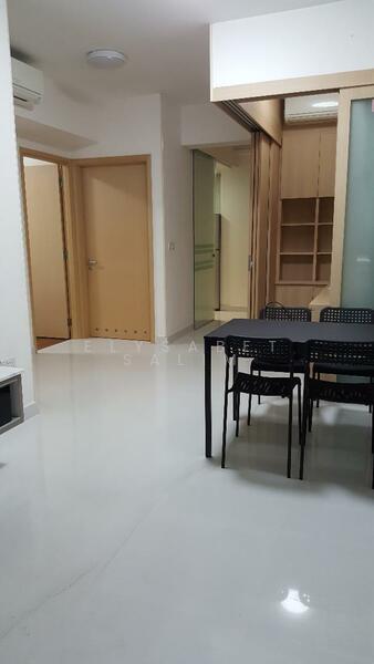 Space @ Kovan Apartment For Sale at S$ 1,200,000 | PropertyGuru Singapore - Dining Room