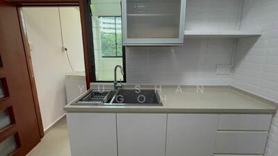 For Rent - Parc Oasis