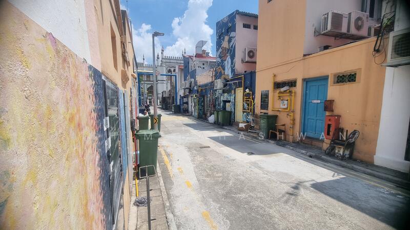 Bussorah Street, , 1,100 sqft, Shop / Shophouse For Sale, by Hashim Bahashwan, 25487003 - CommercialGuru.com.sg