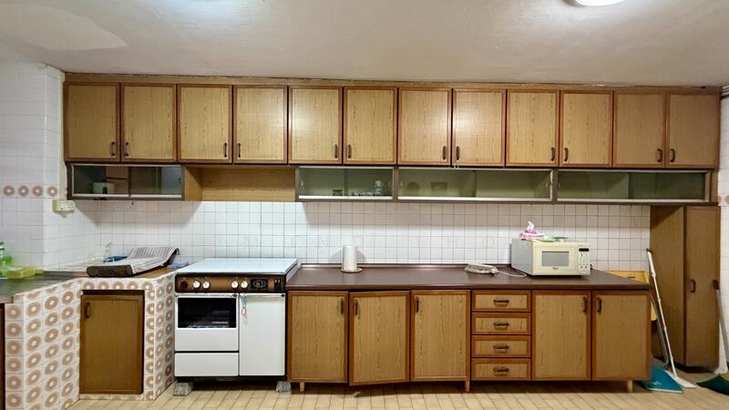 For Sale - 131 Ang Mo Kio Avenue 3