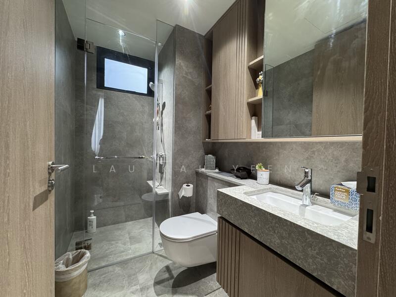 KI Residences At Brookvale, 14 Brookvale Drive, 3 Bedrooms, 1,173 sqft, Condominium For Sale, by Lau Kah Yeen, 25487179 - Bathroom - PropertyGuru.com.sg
