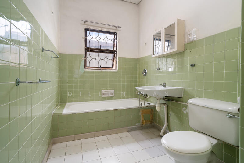 For Sale - Rare Detached House for Sale at Sunset Way