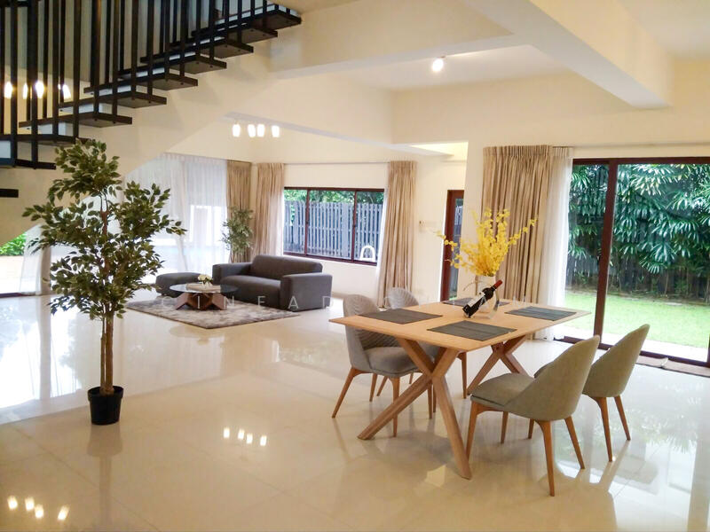 For Rent - Huge Bungalow for Rent