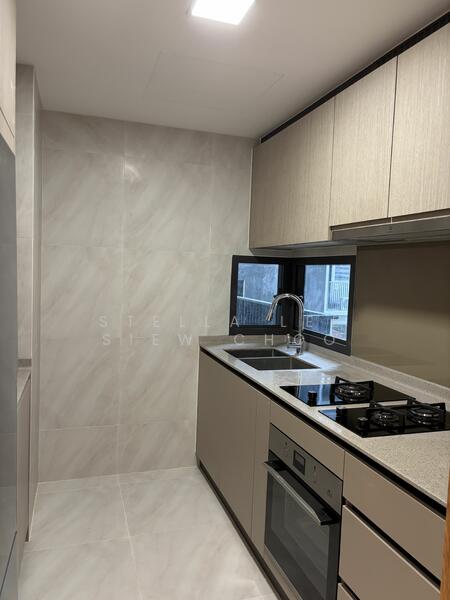 Penrose, 30 Sims Drive, 3 Bedrooms, 969 sqft, Condominium For Rent, by Stella Lee Siew Choo, 25487686 - PropertyGuru.com.sg