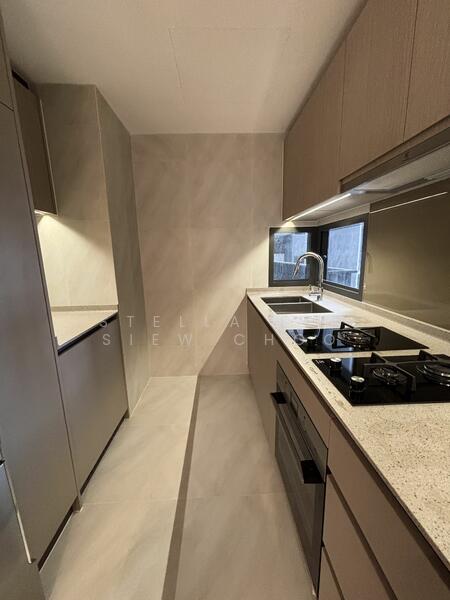 Penrose, 30 Sims Drive, 3 Bedrooms, 969 sqft, Condominium For Rent, by Stella Lee Siew Choo, 25487686 - PropertyGuru.com.sg