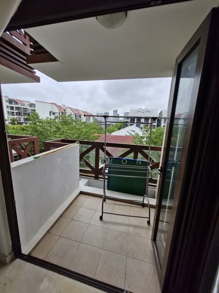 Buckley Residences, 6 Buckley Road, 2 Bedrooms, 807 sqft, Condominium For Rent, by Tia Wong, 25488503 - PropertyGuru.com.sg