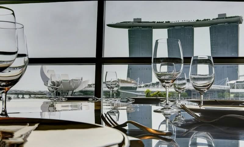 Waterfront Restaurant - Bar - Lounge Space at Marina Bay with Stunning Views of Marina Bay Sands, Marina Bay, 5,240 sqft, Food & Beverage For Rent, by SULIAN TAN-WIJAYA, 25489101 - CommercialGuru.com.sg