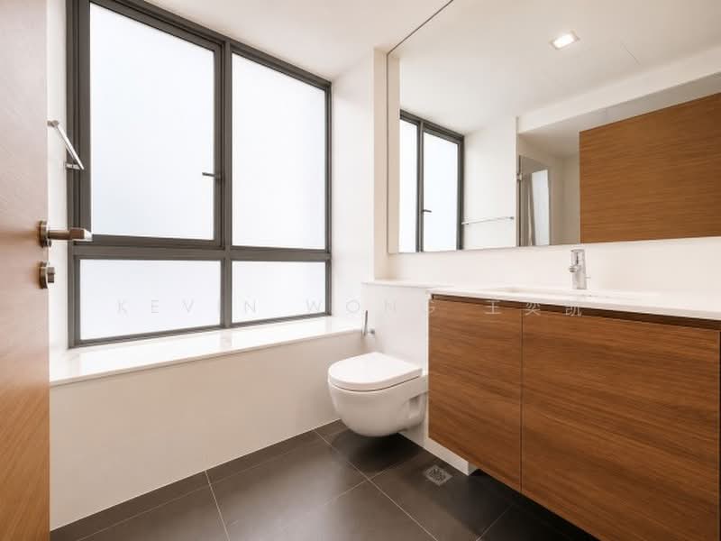 Double Bay Residences, 21 Simei Street 4, 3 Bedrooms, 1,313 sqft, Condominium For Rent, by Kevin Wong 王奕凯, 25489276 - Master Bathroom - PropertyGuru.com.sg