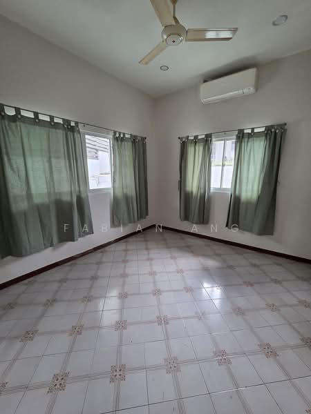 Fuyong estate, Jalan Siap, Dairy Farm / Bukit Panjang / Choa Chu Kang, 3 Bedrooms, 1,500 sqft, Semi-Detached House For Sale, by Fabian Ang, 25489542 - PropertyGuru.com.sg