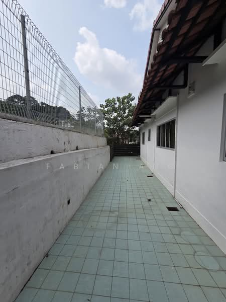 Fuyong estate, Jalan Siap, Dairy Farm / Bukit Panjang / Choa Chu Kang, 3 Bedrooms, 1,500 sqft, Semi-Detached House For Sale, by Fabian Ang, 25489542 - PropertyGuru.com.sg