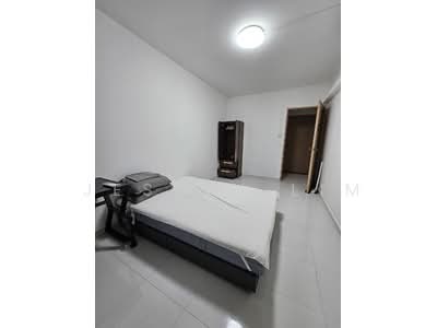 For Rent - 749 Jurong West Street 73