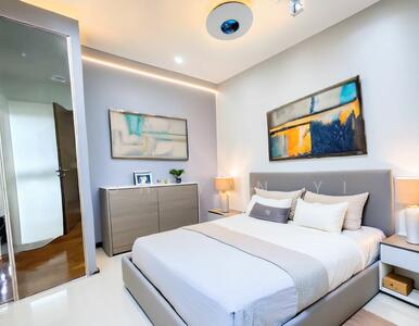 For Sale - Kensington Square