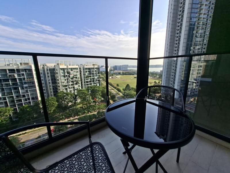 Whistler Grand, 107 West Coast Vale, Buona Vista / West Coast / Clementi New Town, 2 Bedrooms, 614 sqft, Condominium For Sale, by Carrie Yap, 25490423 - Balcony - PropertyGuru.com.sg