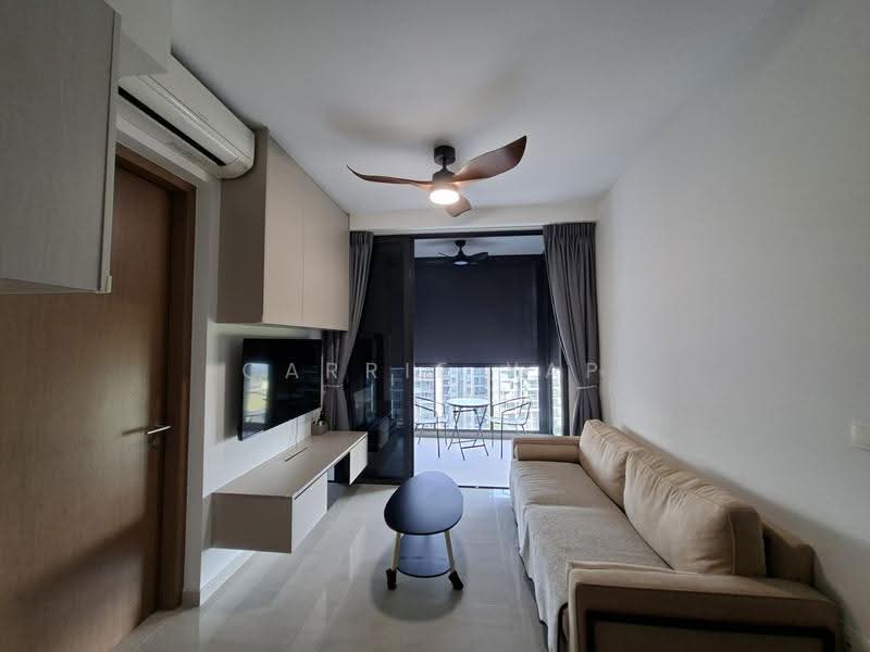 Whistler Grand, 107 West Coast Vale, Buona Vista / West Coast / Clementi New Town, 2 Bedrooms, 614 sqft, Condominium For Sale, by Carrie Yap, 25490423 - Living Room - PropertyGuru.com.sg
