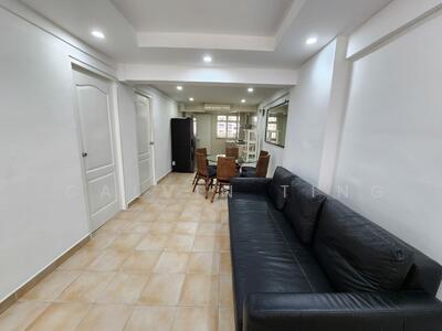 For Rent - 6 Holland Close