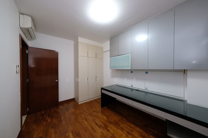 Whitewater, 33 Pasir Ris Street 72, 3 Bedrooms, 1,152 sqft, Executive Condominium For Rent, by Andy Wee, 25491243 - PropertyGuru.com.sg