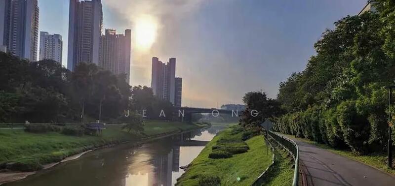 For Sale - MODERN LIFESTYLE. 2.5 STY. HUGE LIVING SPACE. 1KM NAN HUA PRI. ☎️ JEAN 93571119