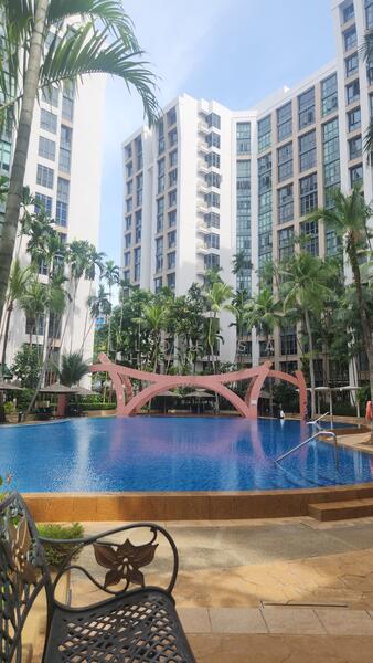 East Meadows, 30 Tanah Merah Kechil Road, Room Rental, 140 sqft, Condominium For Rent, by Ellouisa Chen (Elle Chen), 25492664 - PropertyGuru.com.sg